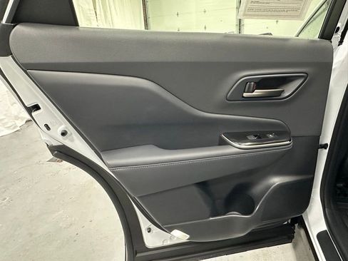 Used 2025 Toyota Crown Signia image 45