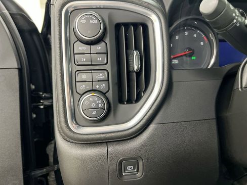 Used 2022 Chevrolet Silverado 3500 LTZ w/ Gooseneck/5TH Wheel Package image 18