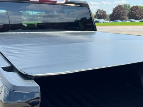 Used 2021 GMC Sierra 1500 AT4 AWD/4WD image 13