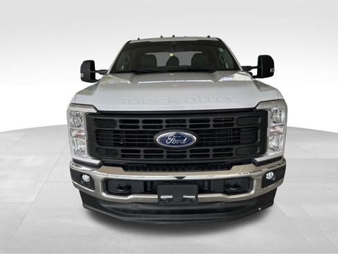 Used 2024 Ford F350 XL w/ FX4 Off-Road Package AWD/4WD image 11