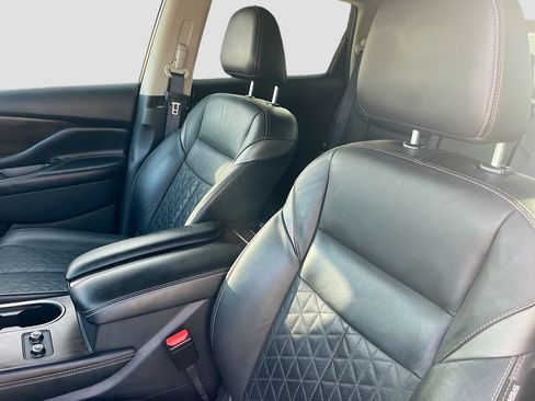 Used 2021 Nissan Murano Platinum w/ Cargo Package FWD image 22