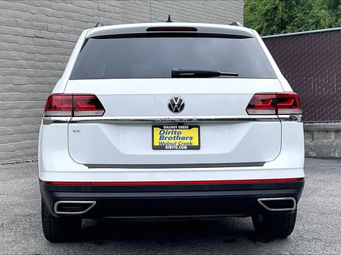Certified 2022 Volkswagen Atlas SE FWD image 3