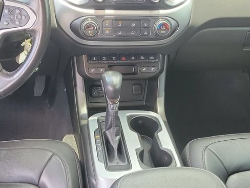 Used 2022 Chevrolet Colorado ZR2 AWD/4WD image 23
