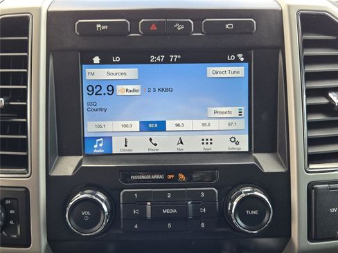 Used 2019 Ford F250 Lariat w/ Lariat Ultimate Package AWD/4WD image 16