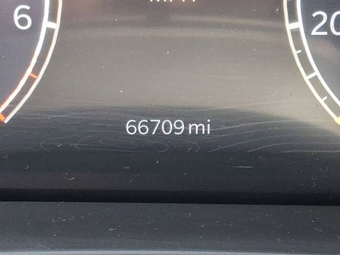 Used 2022 Jeep Grand Cherokee L Limited image 22