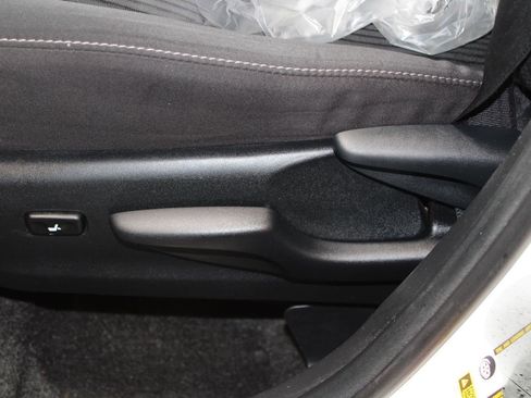 Used 2017 Toyota Prius V Three FWD image 36
