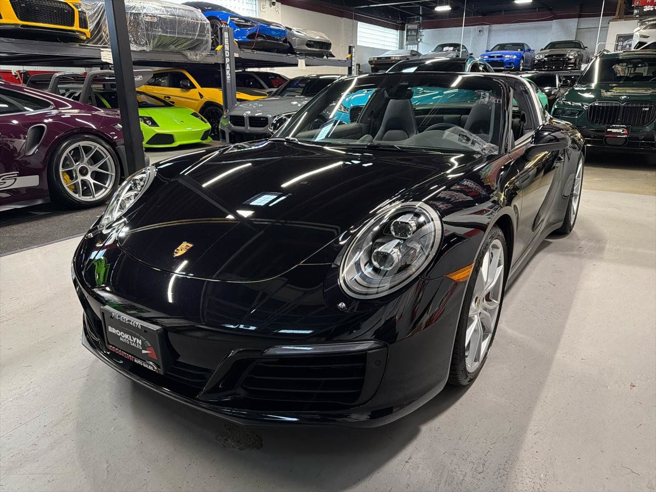 Used 2017 Porsche 911 Targa 4S AWD/4WD image 11