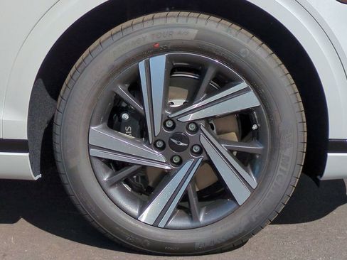 New 2026 Genesis GV70 3.5T Sport Advanced image 11