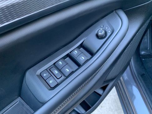 New 2026 Jeep Grand Cherokee L 4WD image 11