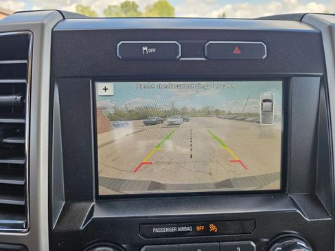 Used 2017 Ford F150 Lariat image 21