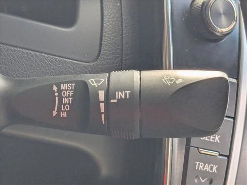 Used 2012 Toyota Camry LE image 14