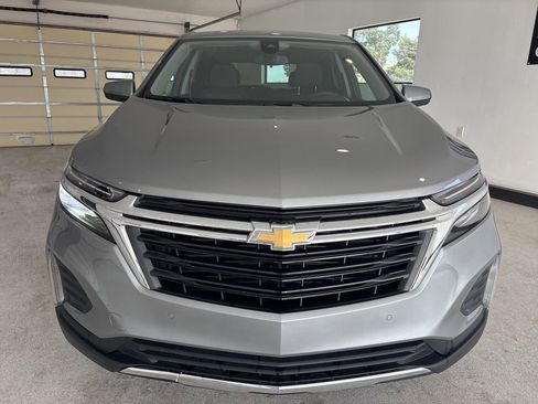 Used 2024 Chevrolet Equinox LT AWD/4WD image 2