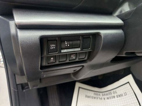 Used 2018 Subaru Crosstrek 2.0i Limited w/ Popular Package #2 image 27