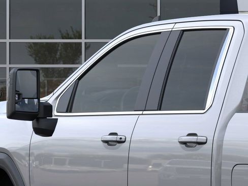 New 2026 GMC Sierra 2500 SLE w/ SLE Convenience Package image 12