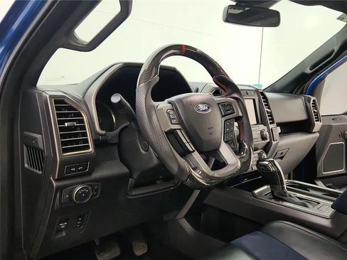 Used 2019 Ford F150 Raptor w/ Equipment Group 802A Luxury image 22