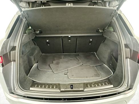 Used 2023 Land Rover Range Rover Evoque R-Dynamic S image 26