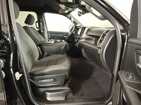 Used 2025 RAM 1500 Tradesman w/ Night Edition AWD/4WD image 36