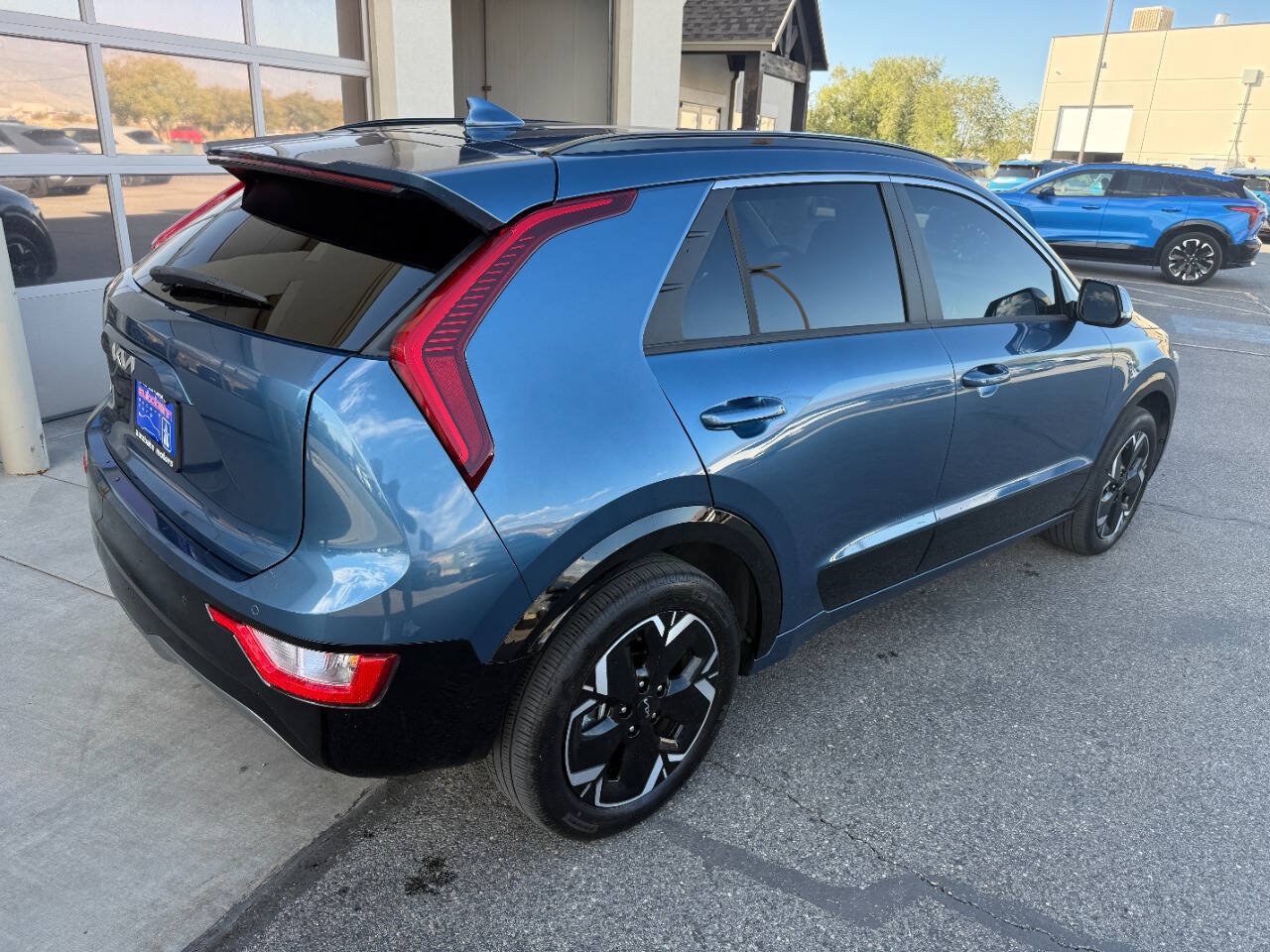 Used 2024 Kia Niro Wind w/ Wind Preserve Package FWD image 7