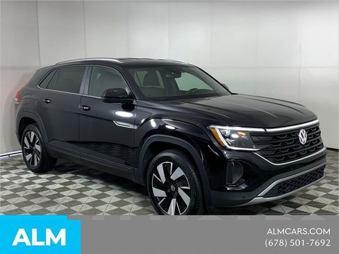 Used 2025 Volkswagen Atlas Cross Sport SE image 15
