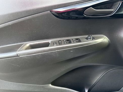 Used 2020 Chevrolet Spark LT image 17