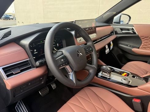 New 2026 Mitsubishi Outlander SEL image 20