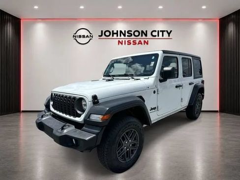 Used 2025 Jeep Wrangler Unlimited Sport AWD/4WD image 10