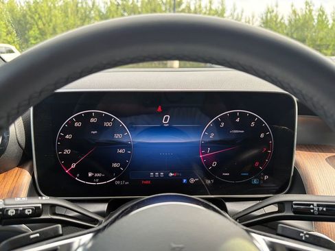 Used 2026 Mercedes-Benz GLC 300 4MATIC image 22