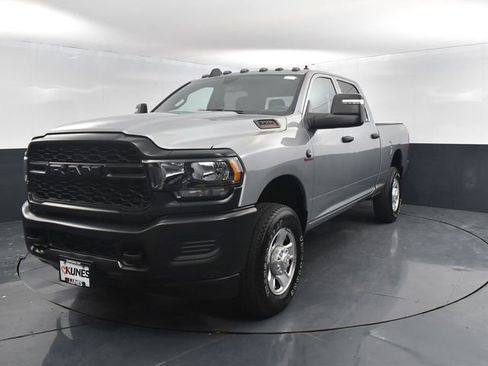 Used 2024 RAM 3500 Tradesman w/ Snow Chief Group image 4