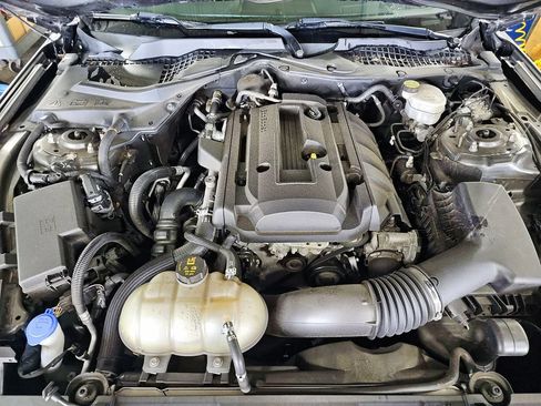 Used 2020 Ford Mustang Coupe w/ Equipment Group 101A RWD image 17