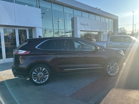 Used 2020 Ford Edge Titanium w/ Equipment Group 301A image 5