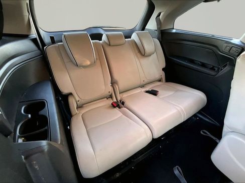Used 2025 Honda Odyssey Touring image 20