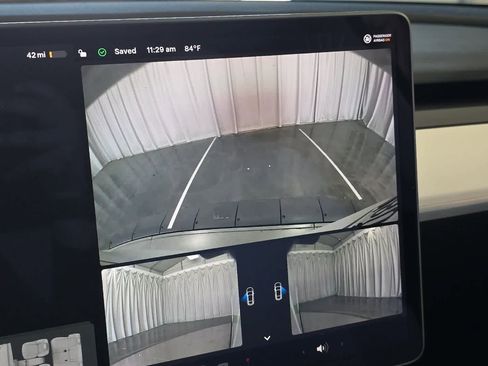Used 2021 Tesla Model Y 2WD image 21