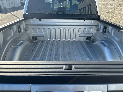 Used 2016 Ford F150 Platinum w/ Equipment Group 701A Luxury image 28