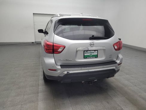Used 2019 Nissan Pathfinder SV AWD/4WD image 6