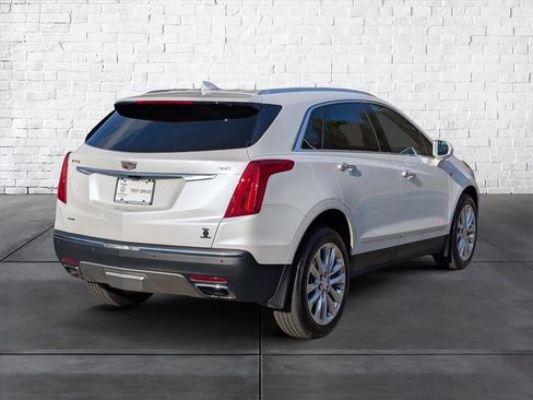 Used 2017 Cadillac XT5 Platinum image 7