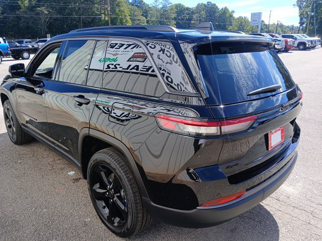New 2027 Jeep Grand Cherokee Limited AWD/4WD image 6