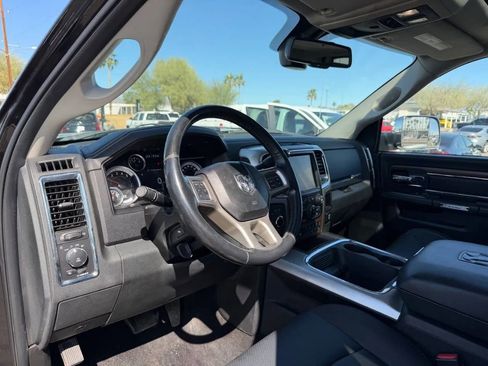 Used 2016 RAM 3500 Laramie w/ Convenience Group AWD/4WD image 18