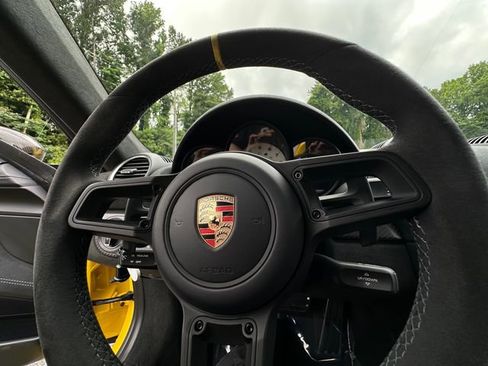 Used 2024 Porsche 718 Cayman GT4 RS w/ Weissach Package image 29