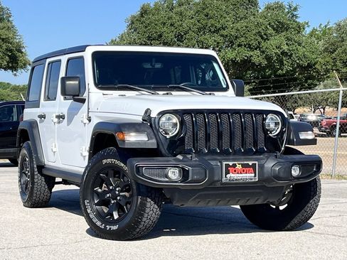 Used 2022 Jeep Wrangler Unlimited Sport AWD/4WD image 2