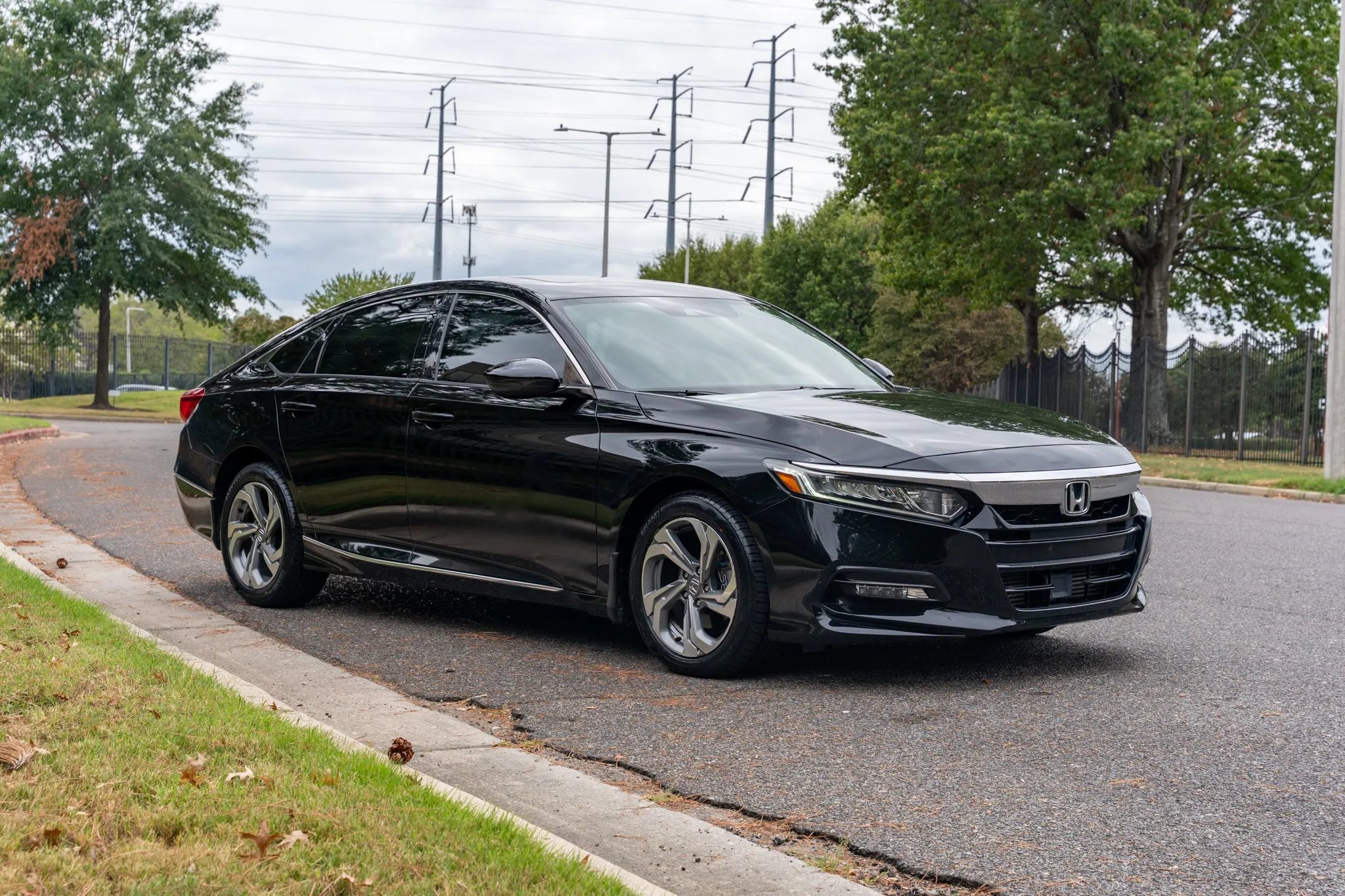 Used 2019 Honda Accord EX-L image 4