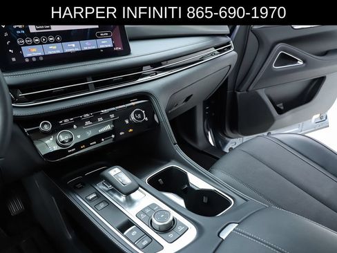 Certified 2026 INFINITI QX60 Luxe w/ Cargo Package AWD/4WD image 24