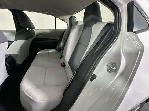 Used 2020 Toyota Corolla L image 26