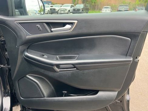Used 2023 Ford Edge SEL w/ Convenience Package AWD/4WD image 10