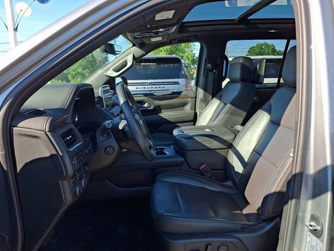 Used 2024 Chevrolet Tahoe High Country AWD/4WD image 10