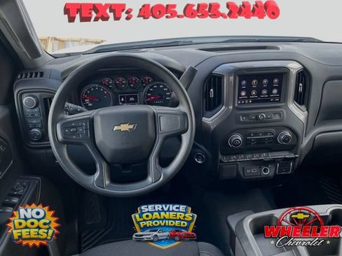 Used 2023 Chevrolet Silverado 1500 Custom AWD/4WD image 15