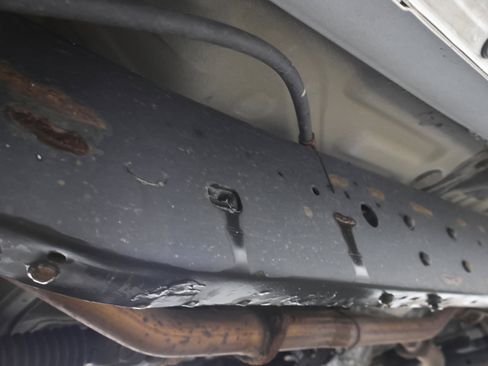 Used 2018 Toyota Tacoma SR5 AWD/4WD image 24