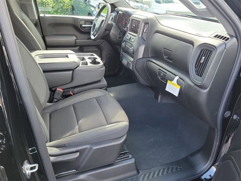 New 2026 Chevrolet Silverado 1500 Custom image 15
