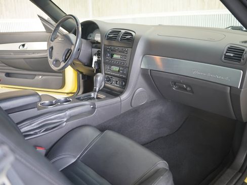 Used 2002 Ford Thunderbird 2dr Conv w/Hardtop Premium image 16