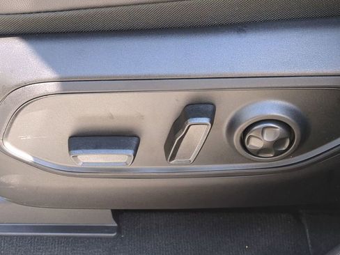 New 2025 Jeep Grand Cherokee Limited w/ Black Appearance Package image 21