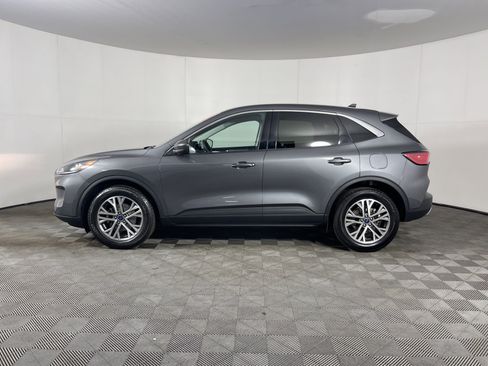 Used 2022 Ford Escape SEL image 3